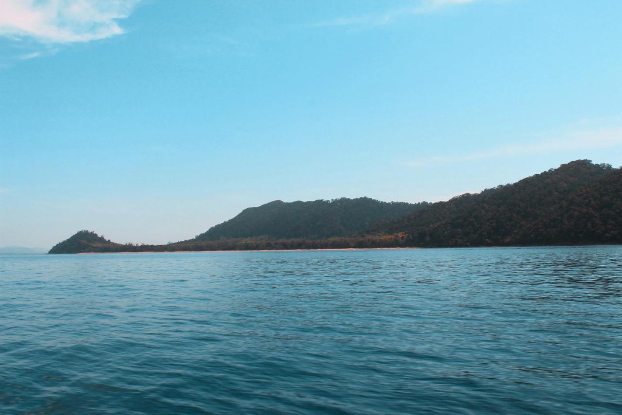 Libong Relax Beach Resort Транг Экстерьер фото