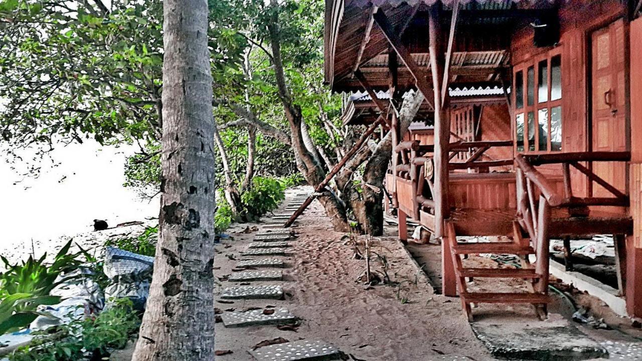 Libong Relax Beach Resort Транг Экстерьер фото